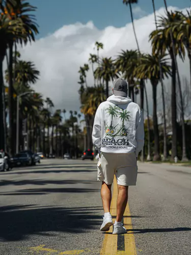 LA travel guide - walking in Beverly Hills