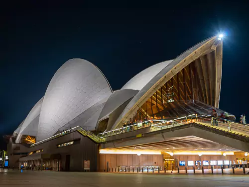 Instagram worthy places in Sydney - Opera house at night